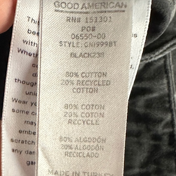 Good American 90's Baggy Straight Leg Jean Size 8/29 Black Relaxed - Picture 6 of 9
